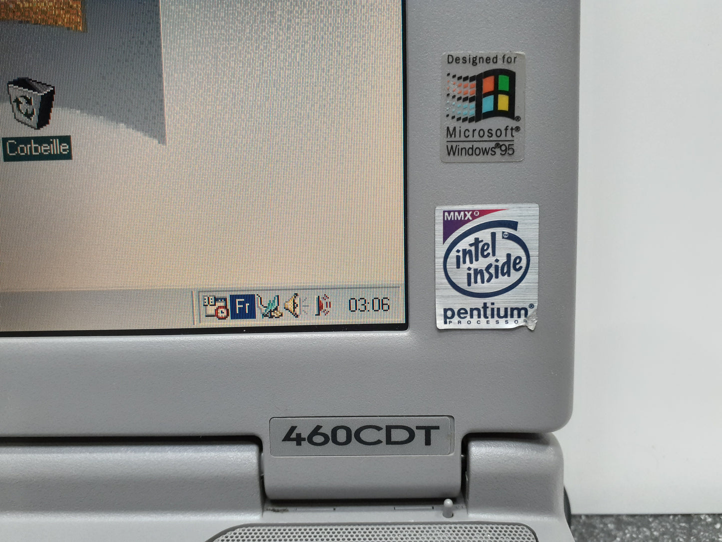 PA1251U Toshiba Laptop 460CDT Canada French- Vintage RARE